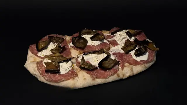 Salame dolce · stracciatella · melanzane grigliate · olio d'oliva · pepe